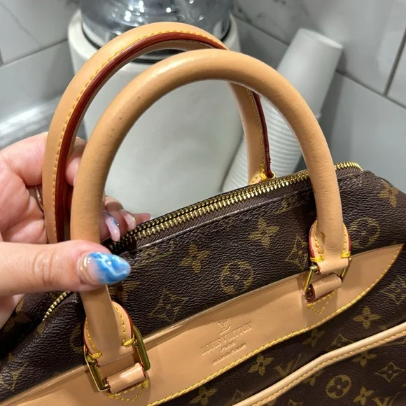 Louis Vuitton Deauville Satchel - Picture 3 of 5